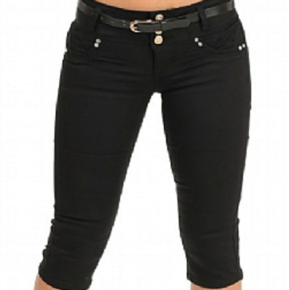 Low Rise Black Twill Capris Size 5